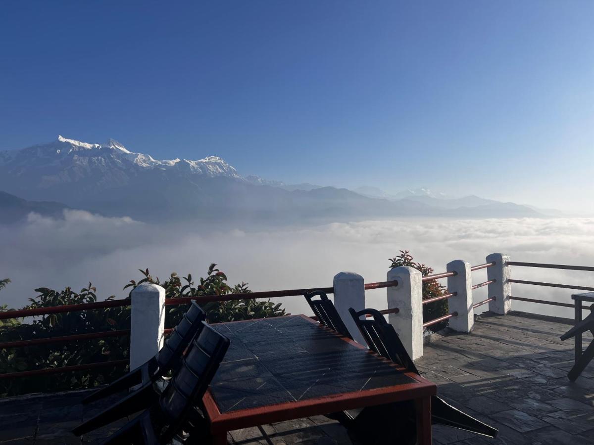 Es Deurali Resort Покхара Экстерьер фото