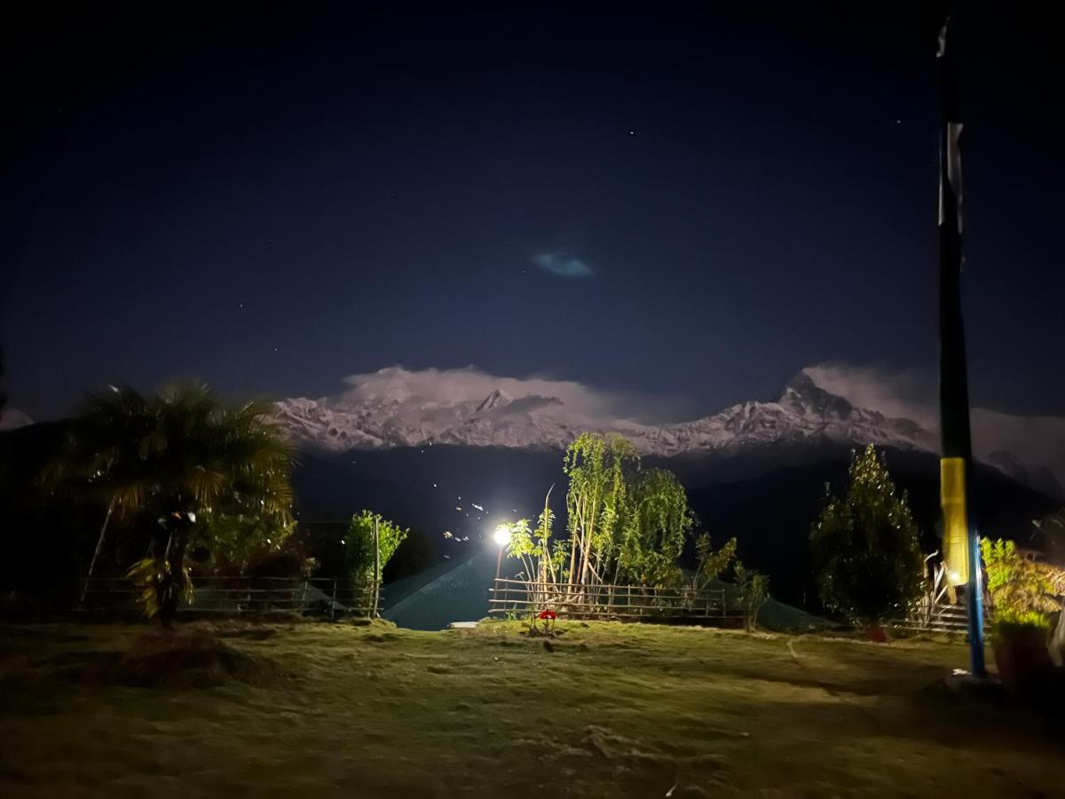 Es Deurali Resort Покхара Экстерьер фото